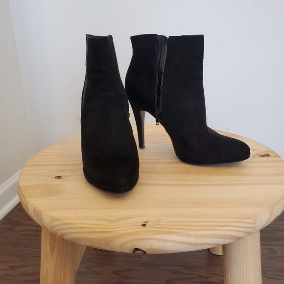 Nine West suede ankle boots-size 8 - Picture 2 of 10